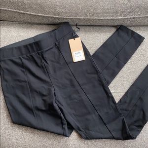 NWT Halogen leggings